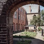 Broederenklooster 聚特芬