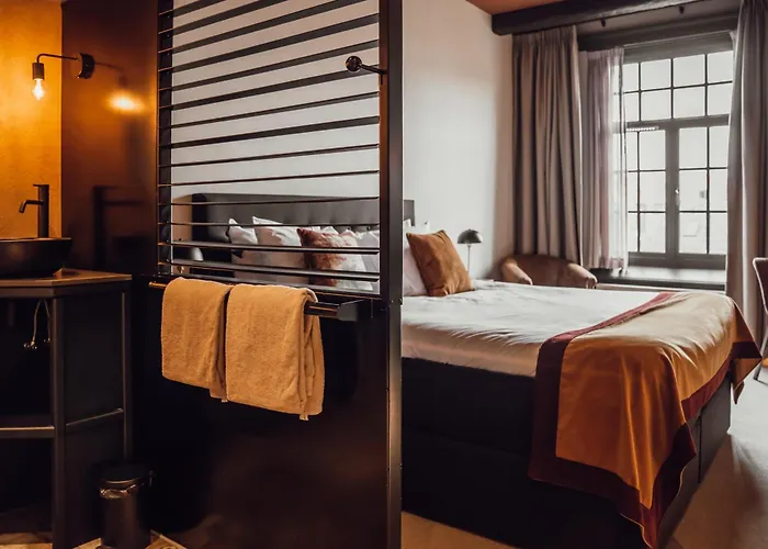 Broederenklooster Hotell 4*